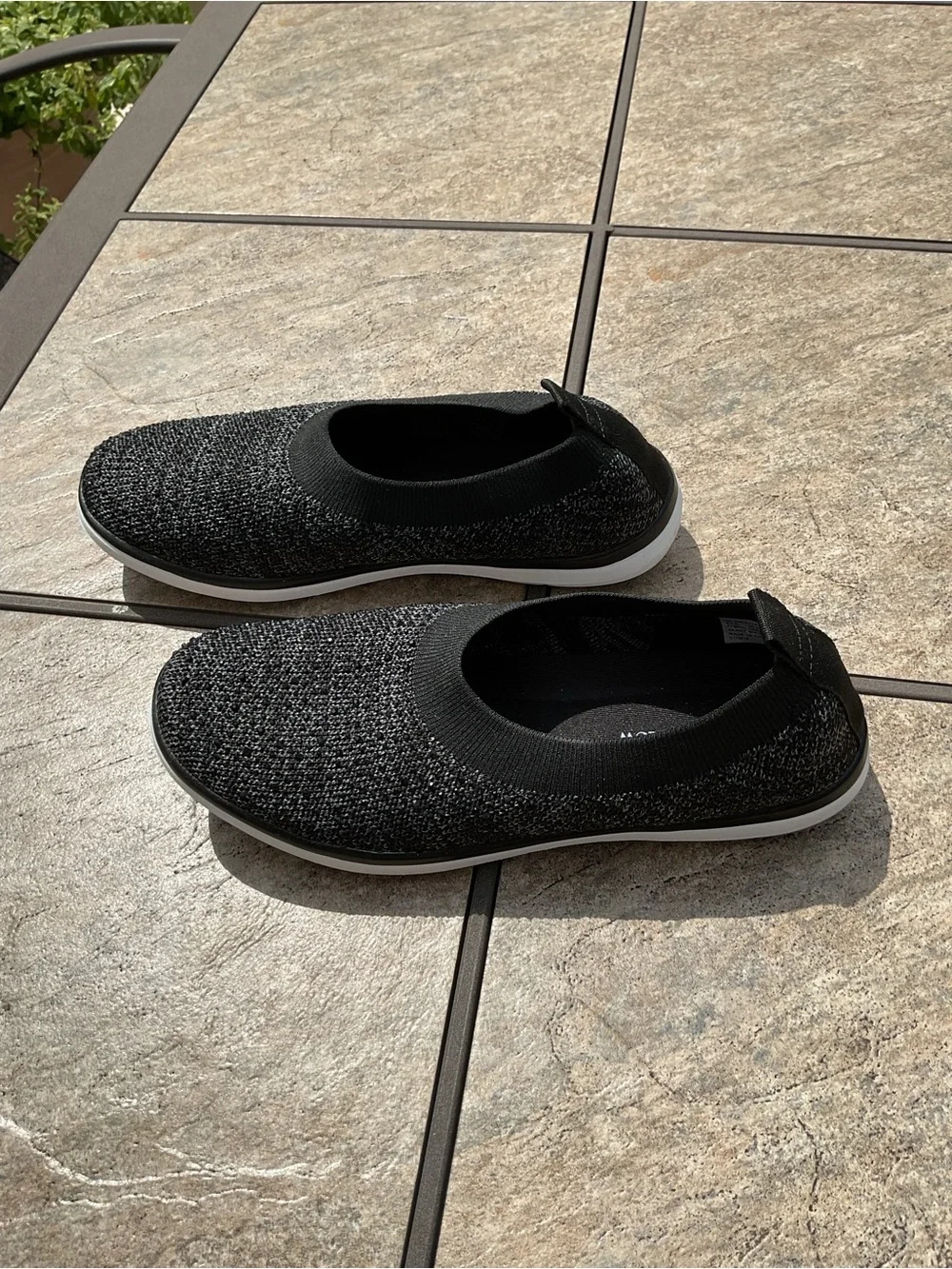 Comfortview black  silver Nova Knit Slip-On Sneaker